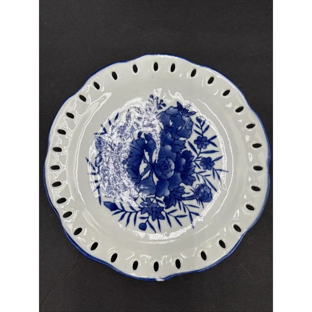 Vtg Blue & White Round Dish Ceramic Decor Vanity Plate Wall Hanger Lot Of 2